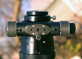 Вид фокусера снизу.